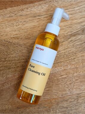 NEW! ma:nyo Pure Cleansing Oil – 200 mL / 6.76 oz